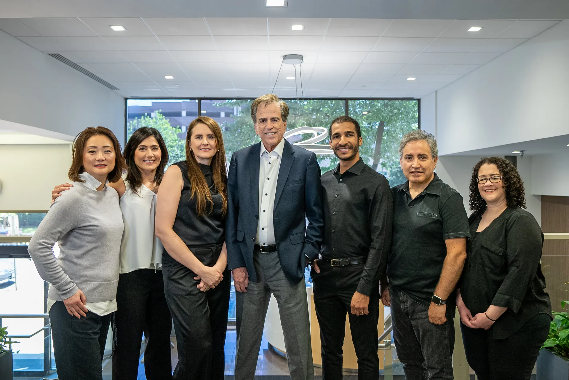 Dr. Gerald Marlin and the Elite Prosthetic Dentistry clinical team in Washington, DC